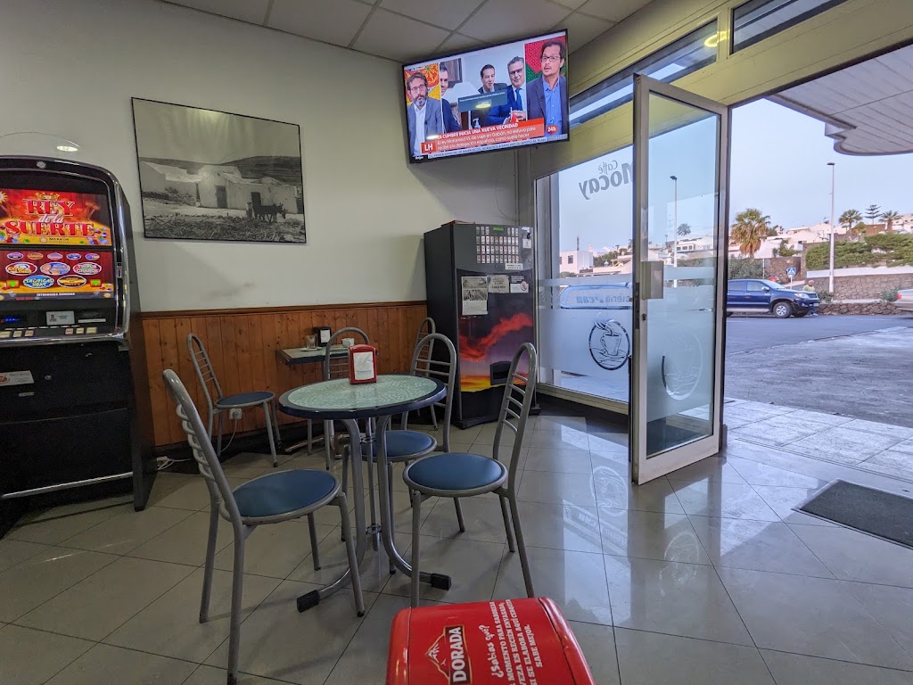 CAFETERIA PCAN CAFE — Ambiente