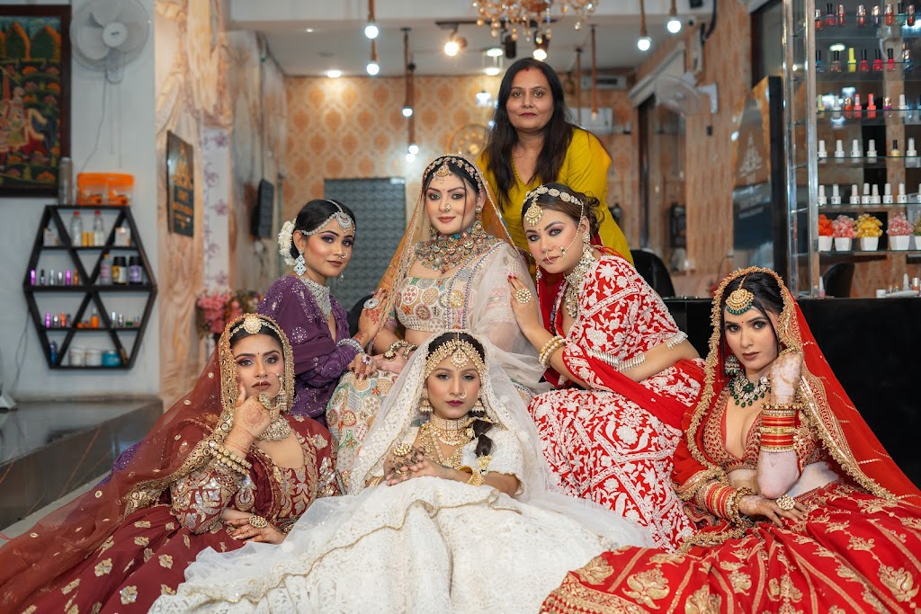 Divas Makeup Myntra Bridal Salon Professional Academy In Bhiwadi Best Bridal Makeup In Bhiwadi