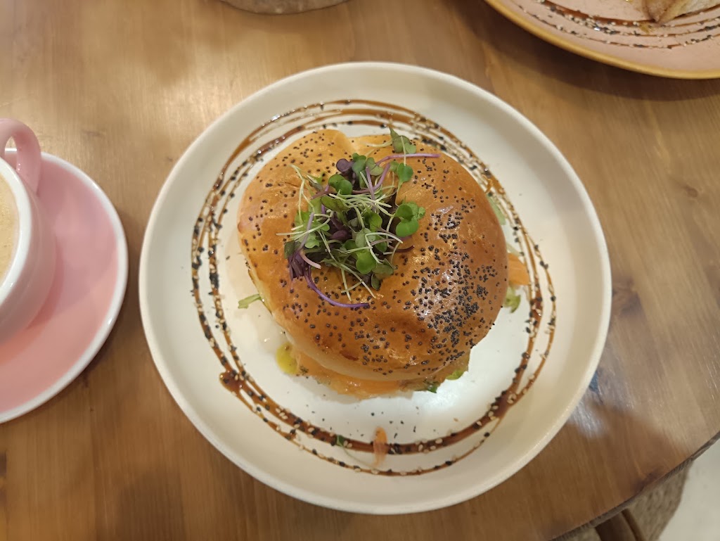 Cafeteria Lo Ioguret — Cafe