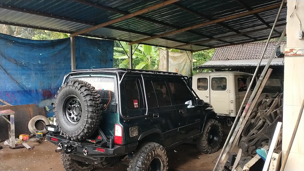 Bengkel mobil JOHN Custom