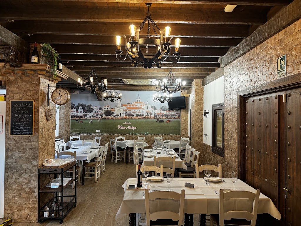 Asador Vina Malaga — Ambiente