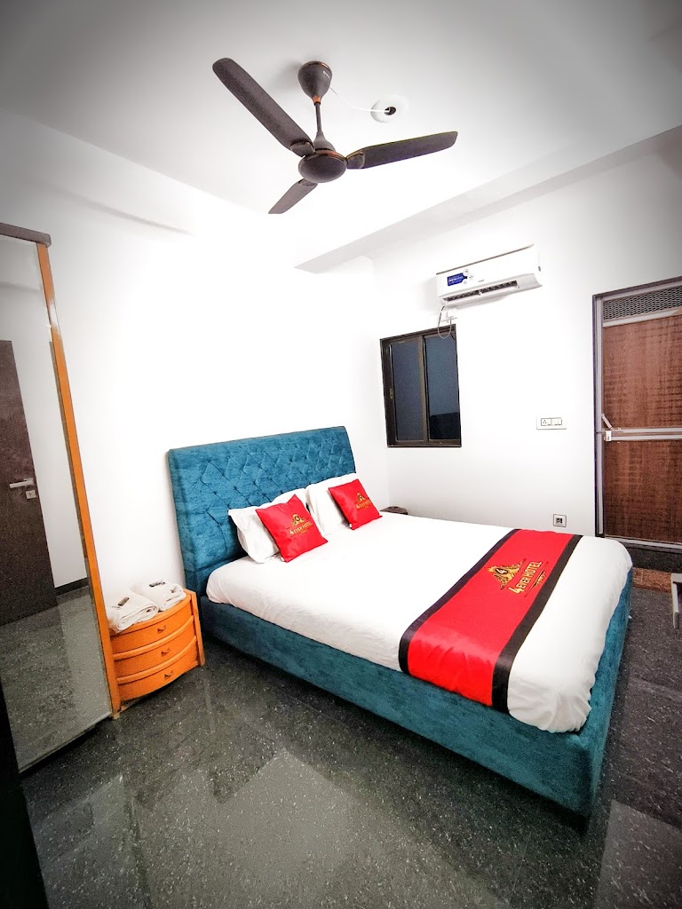 4 Ever Hotel Gariyadhar