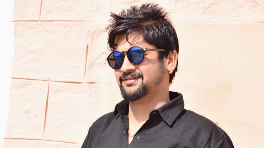 Modern Gents Parlour