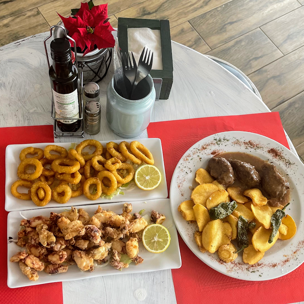 Cafeteria Alaska — Comida y bebida