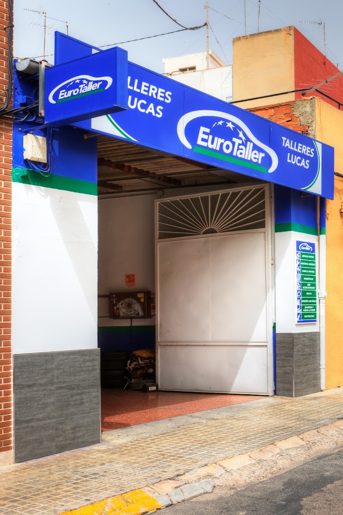 Talleres Lucas S L — Exterior