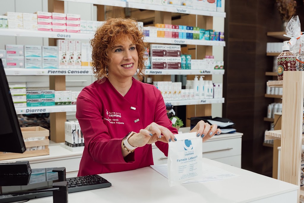 Farmacia Cayetano — Del propietario
