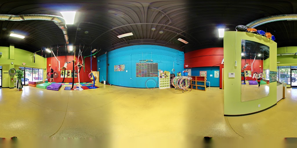  Cirque de Vol Aerial, Yoga, Fitness & Circus Community