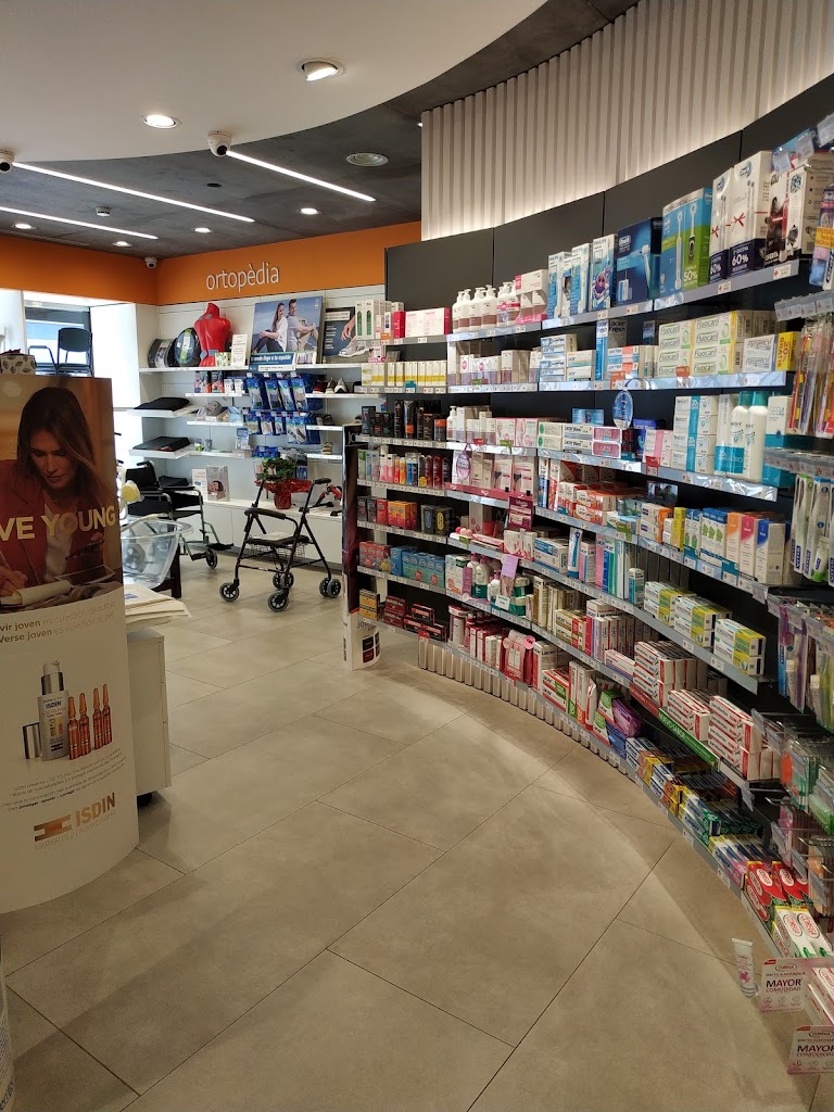 Farmacia Nuria de Bolos Giralt — Del propietario