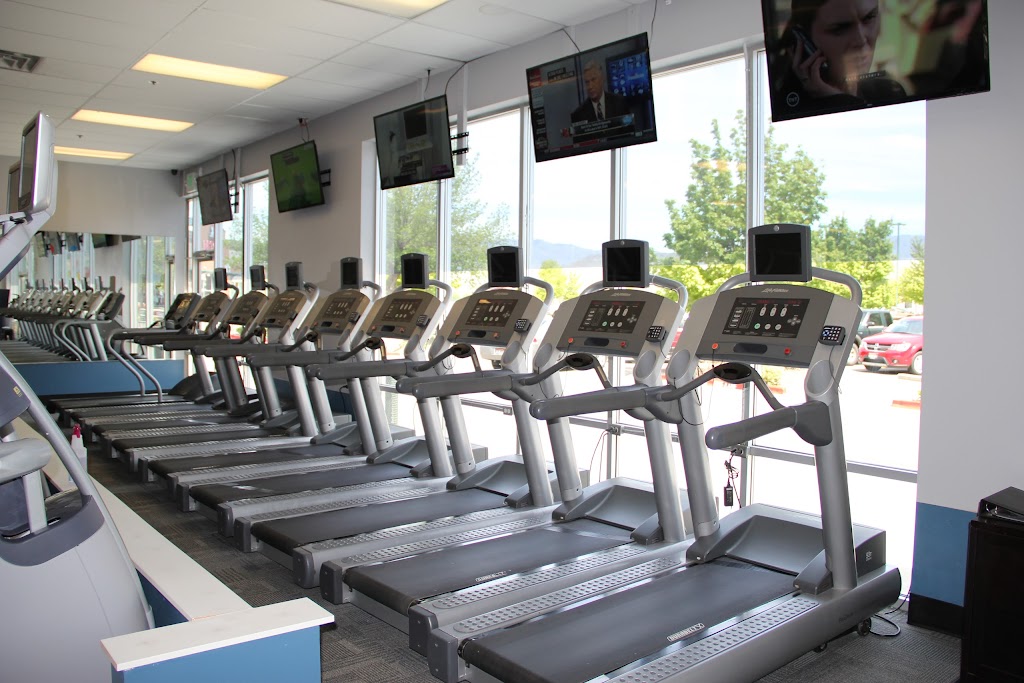  Johnny's FitClub Vista