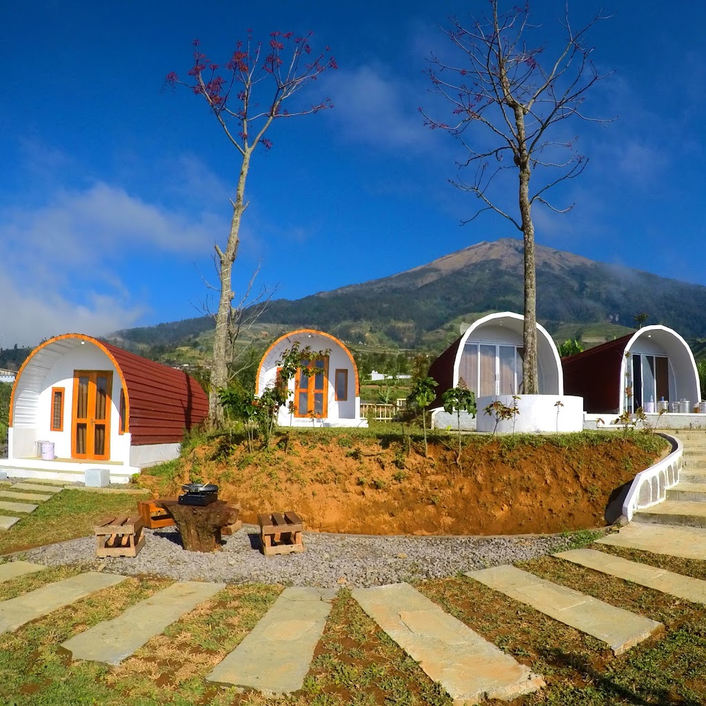 TRIANGGULASI GLAMPING