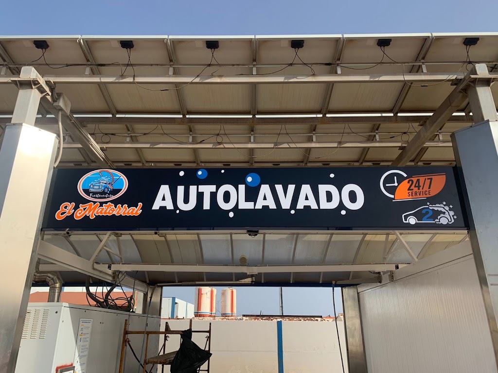 Autolavado el matorral — Exterior