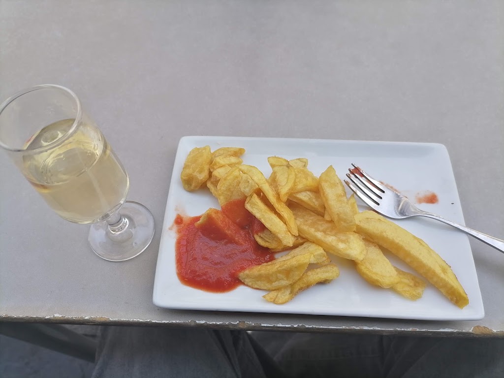 La Fonda de Clint — Comida y bebida
