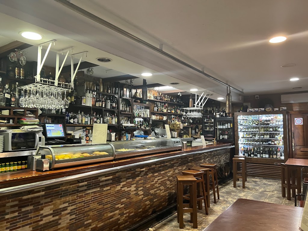 Restaurante Casa Alvarin — Ambiente