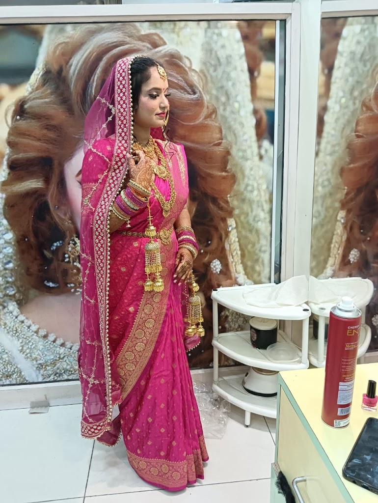 Apsara Professional Makeover