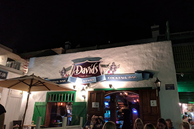 Davids Cocktail Bar