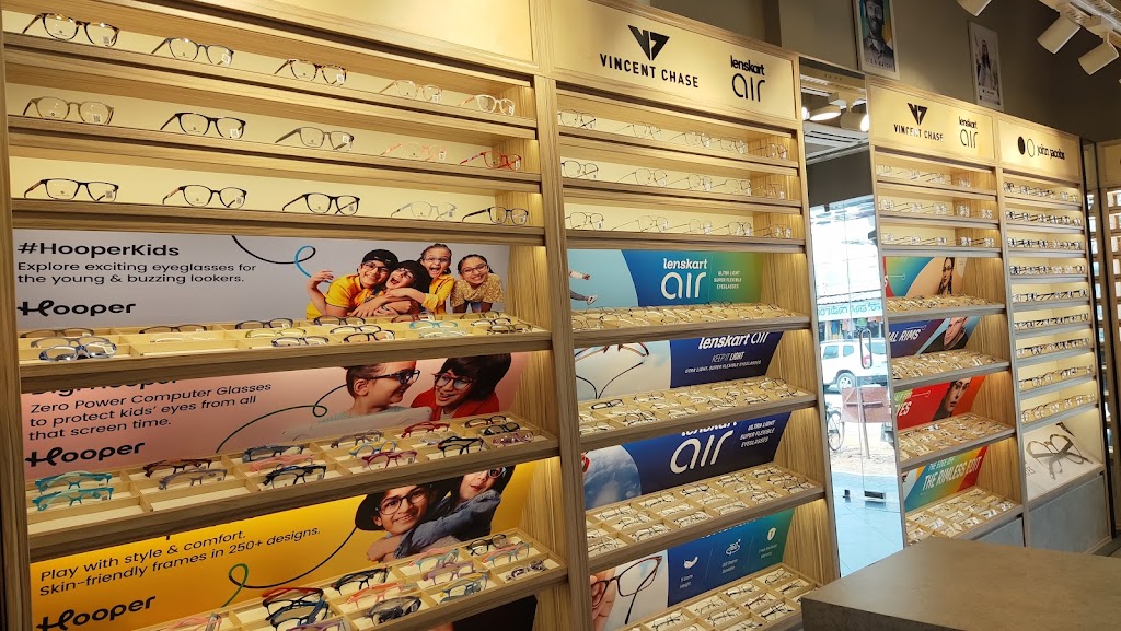 Display case