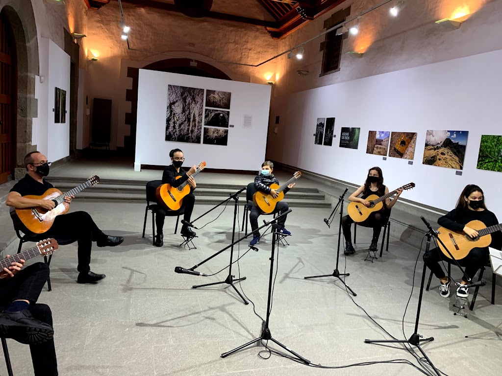 EsMuT, Escuela de Musica de Telde, Danza y Teatro. — Guitarra