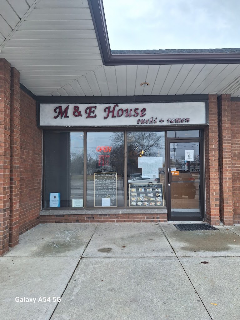 M&E House Sushi + Ramen