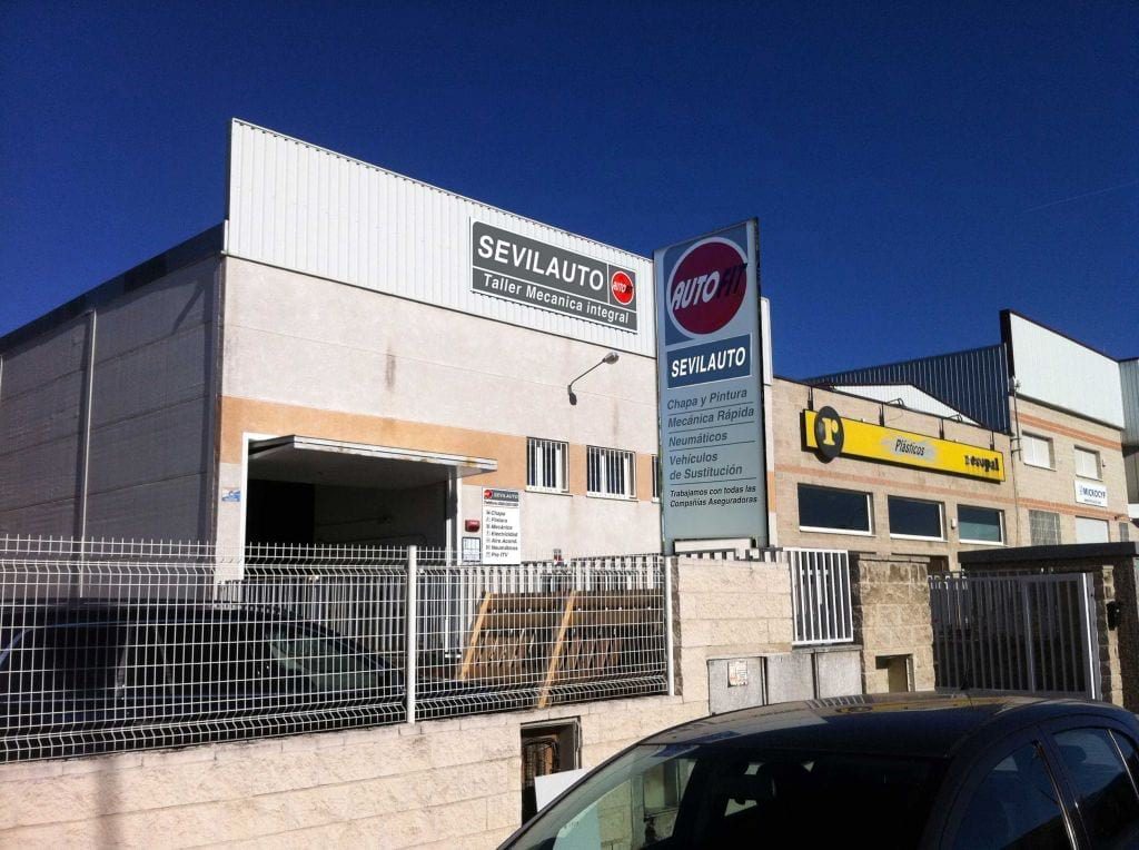 Taller Mecanico Sevilauto — Del propietario