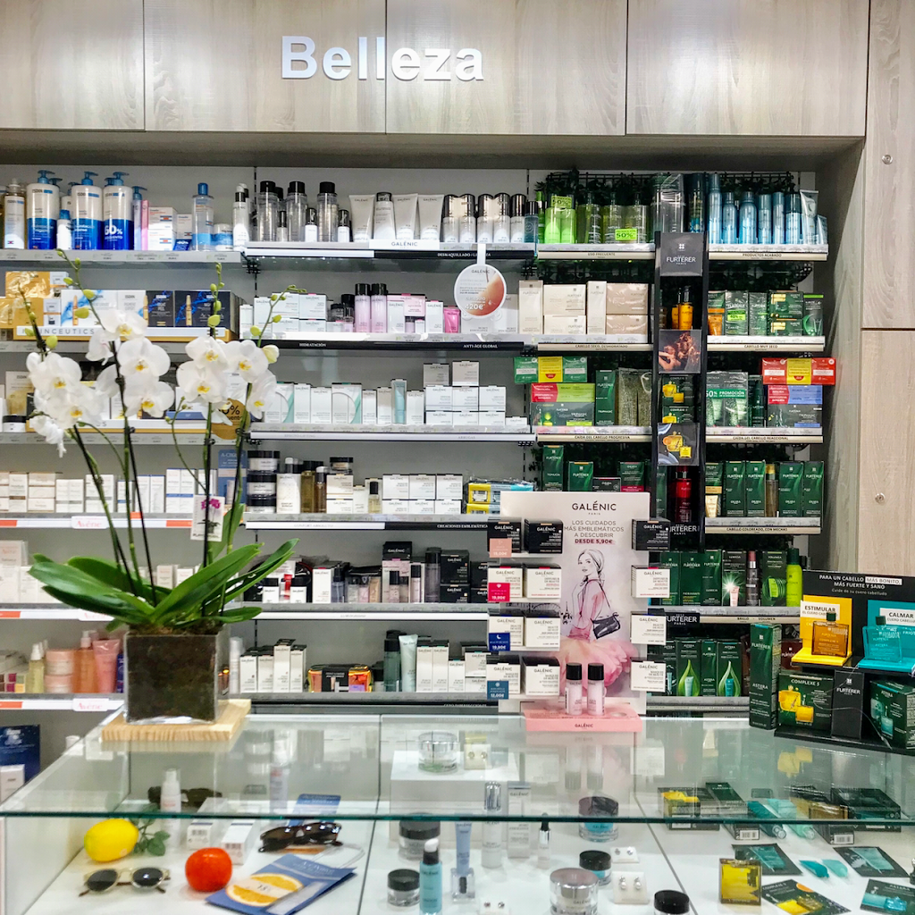 Farmacia Hernando-Ortopedia Vallecas Lda Ana Puertas Hernando — Del propietario