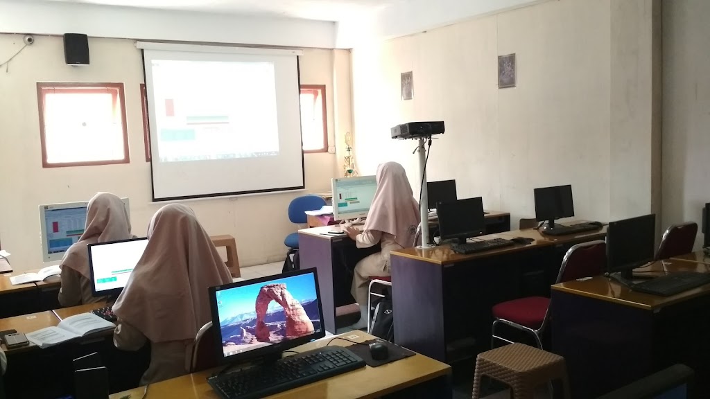 Lawang Qori'e Rental Outdoor