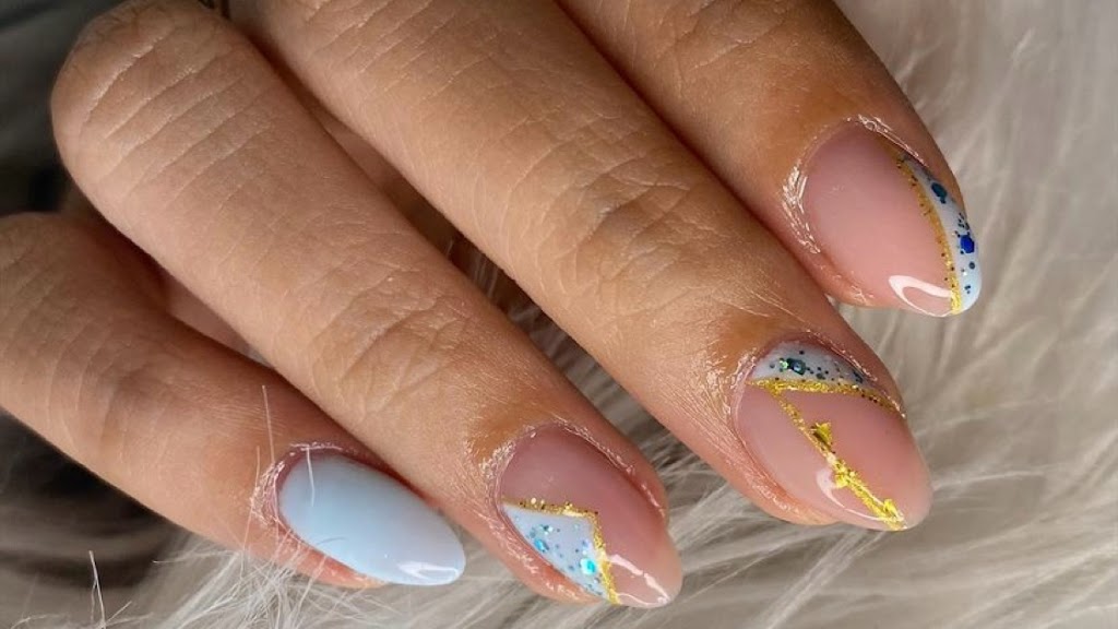 Flawless Nails & Beauty