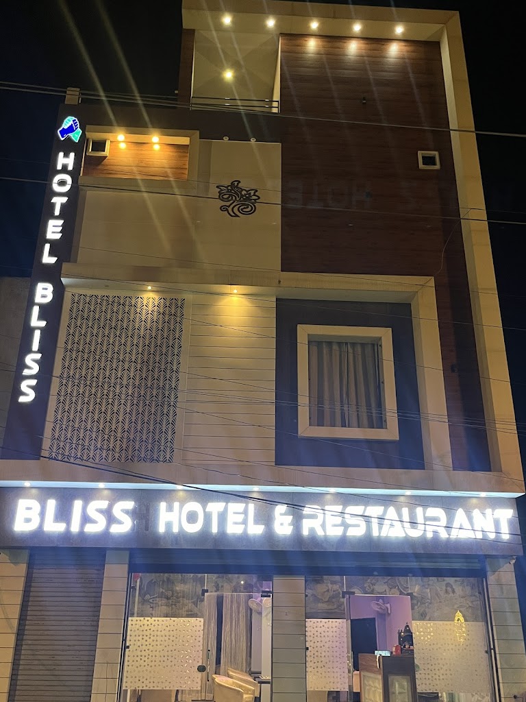 Bliss Hotel Restaurant