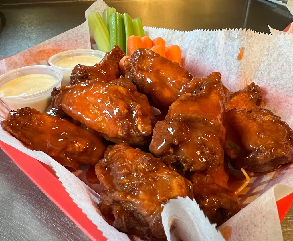  Mug-Z's Pub & Grille