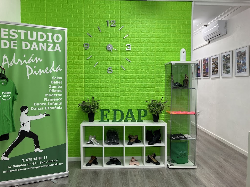 Estudio de danza Adrian Pineda