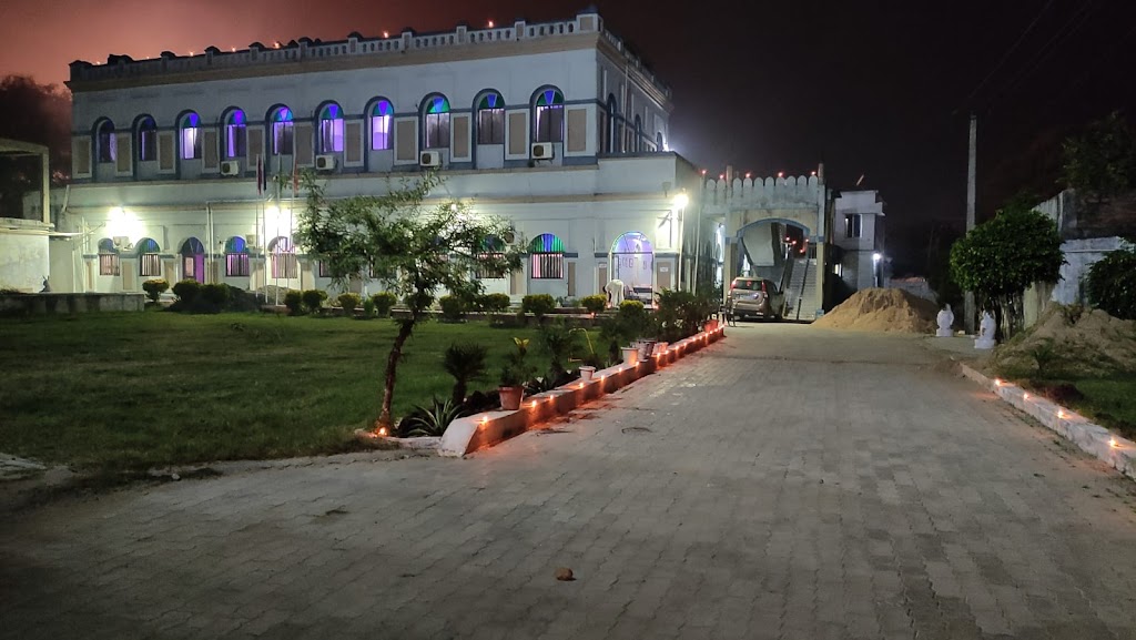 Pallavi International Hotel