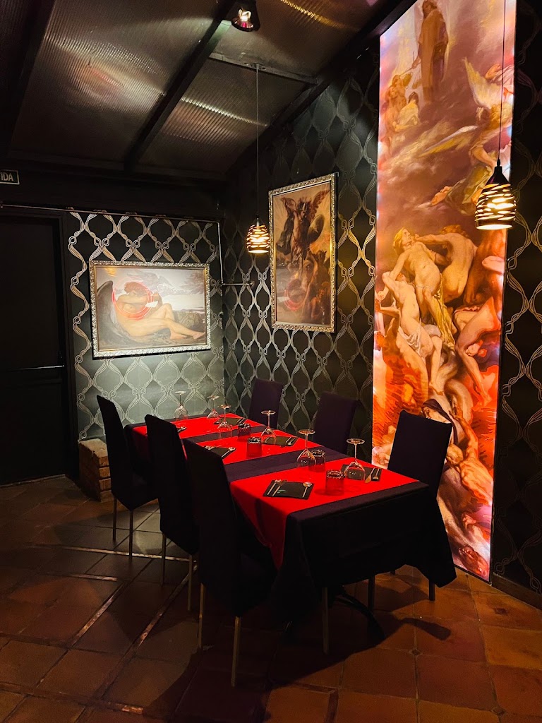 Restaurant La Santa Brasa Manresa — Ambiente