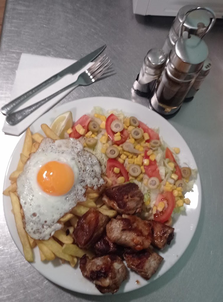 Bar La flor del cafe — Comida y bebida