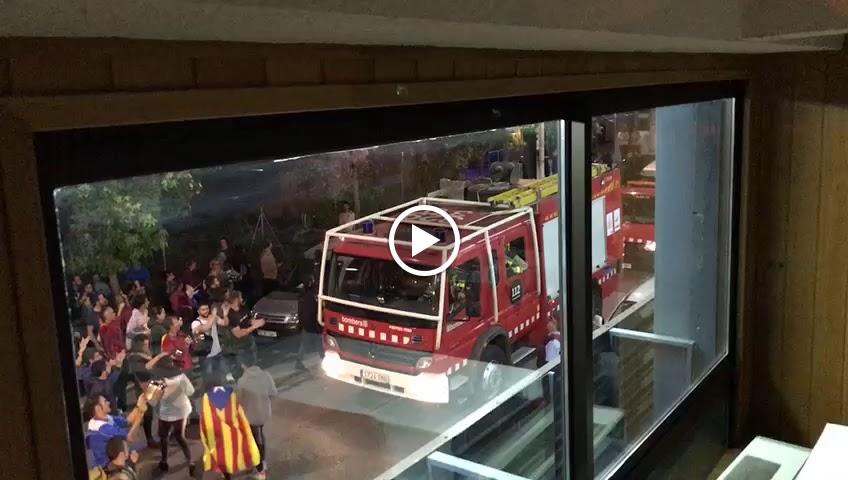 Cafe - Bar Perez - Gil — Videos