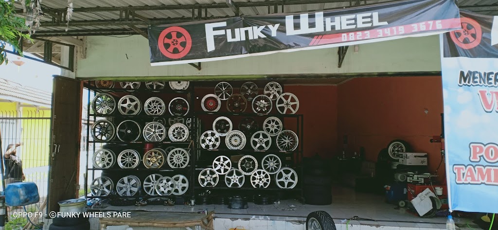 Funky Wheels