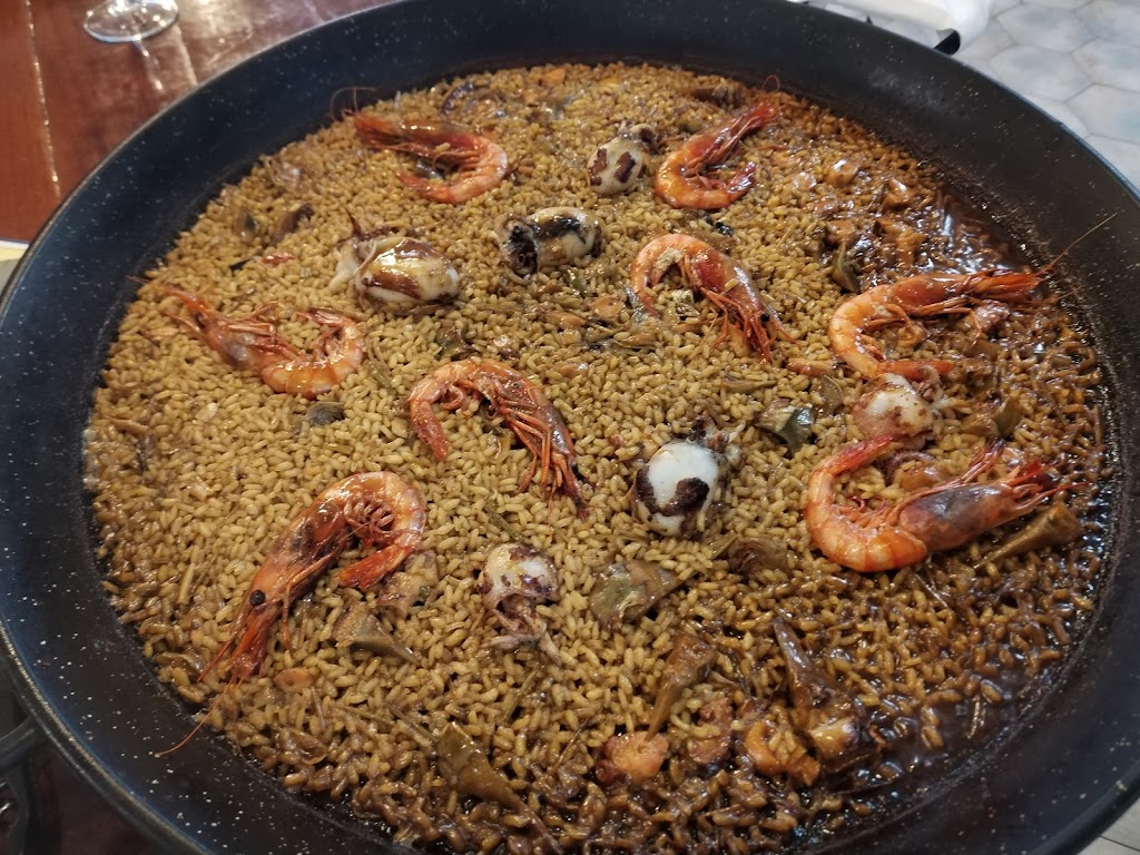 Lo de Sancho, especialitats marineres — Paella