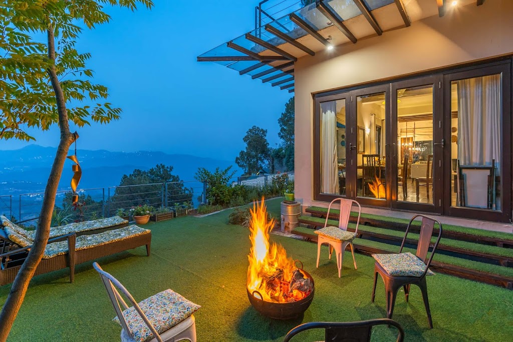 Stayvista At Hillcrest Villa In Kasauli 4 Bhk Premium Holiday Home
