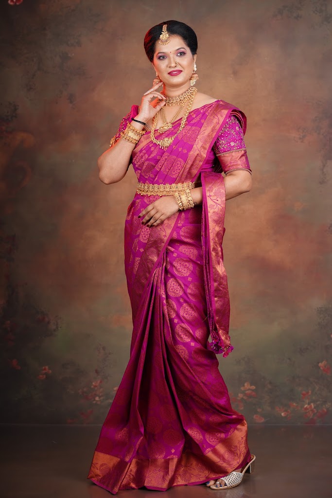 Blush Ladies Beauty Salon Makeup Studio