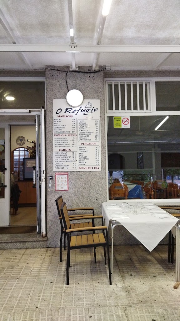 Restaurante O REFUGIO — Ambiente