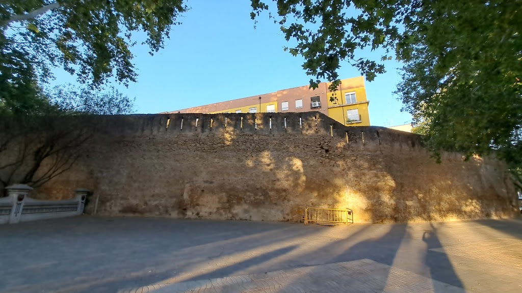 Antiga muralla de Xativa