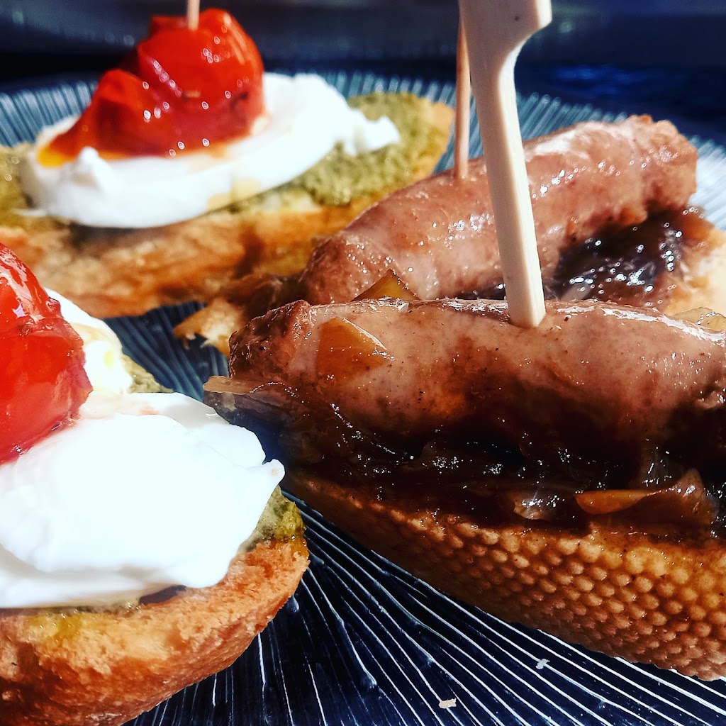 Catapa Bar — Comida y bebida