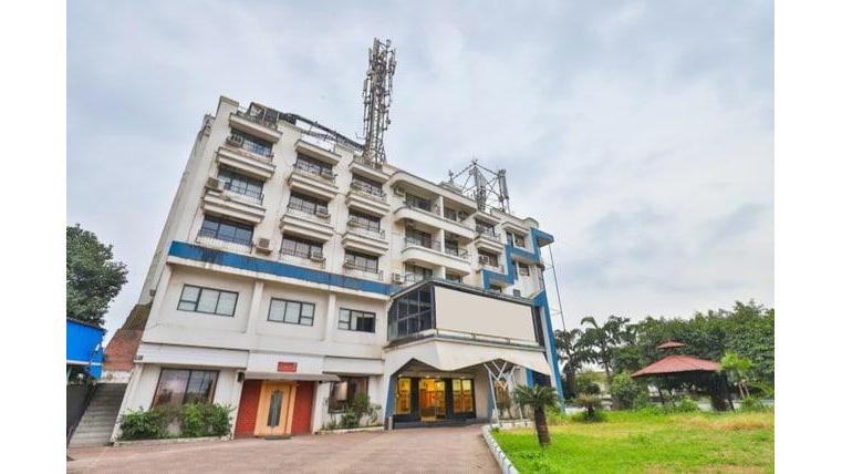 Hotel Woodlands