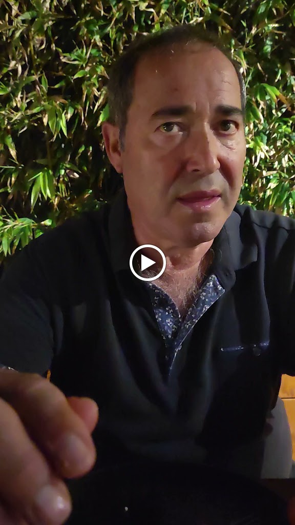 Restaurante 4 Makis Torredembarra — Videos