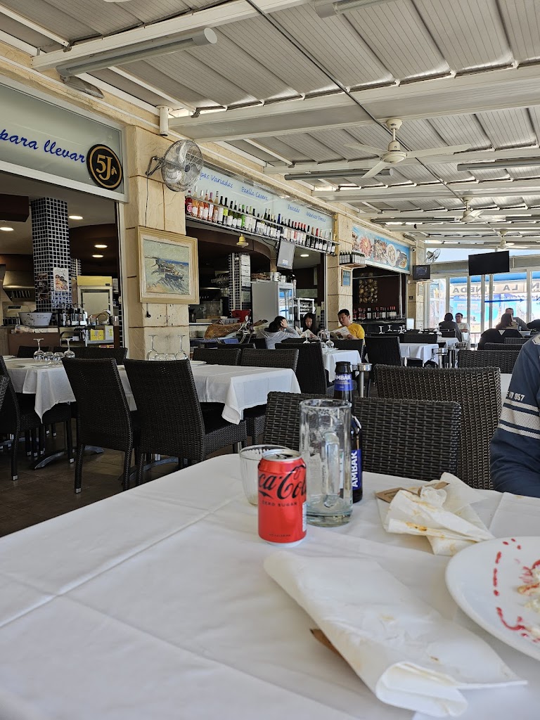 La Pineda Bar - Restaurant - Tapas