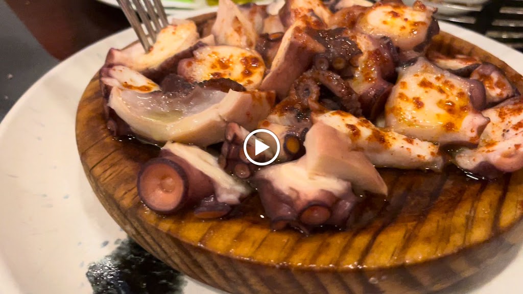 Restaurante Meson Roberto — Videos