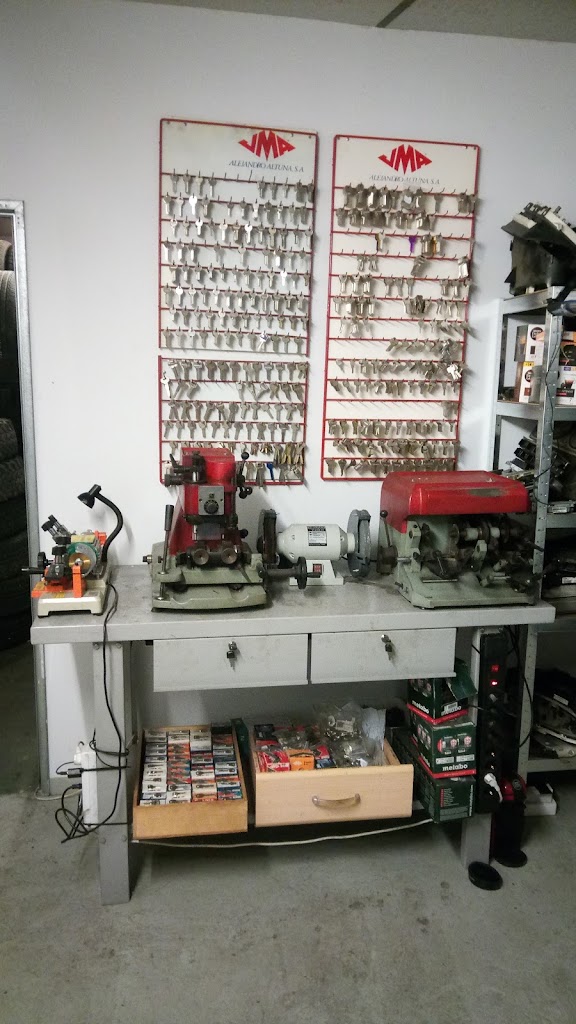 Taller Jorge Bermudez — Del propietario