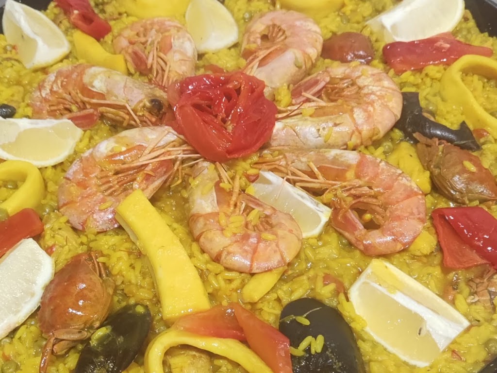 El Balcon del Valle — Comida y bebida