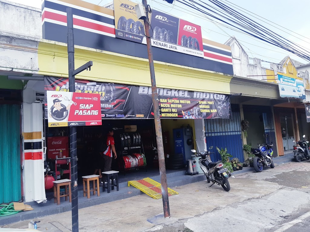 Kenari Jaya Olie