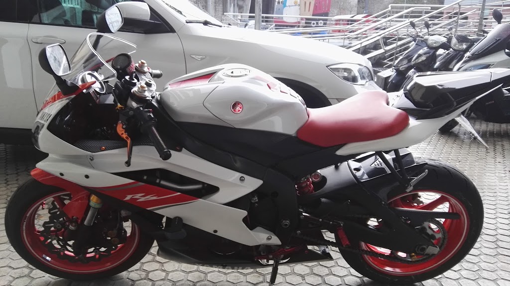 J D Motos — Motocicleta