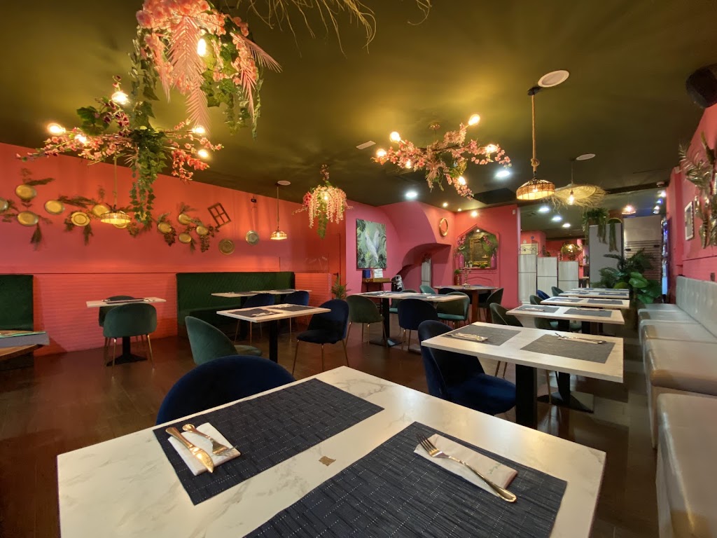 Xatafy | Restaurante en Getafe — Ambiente