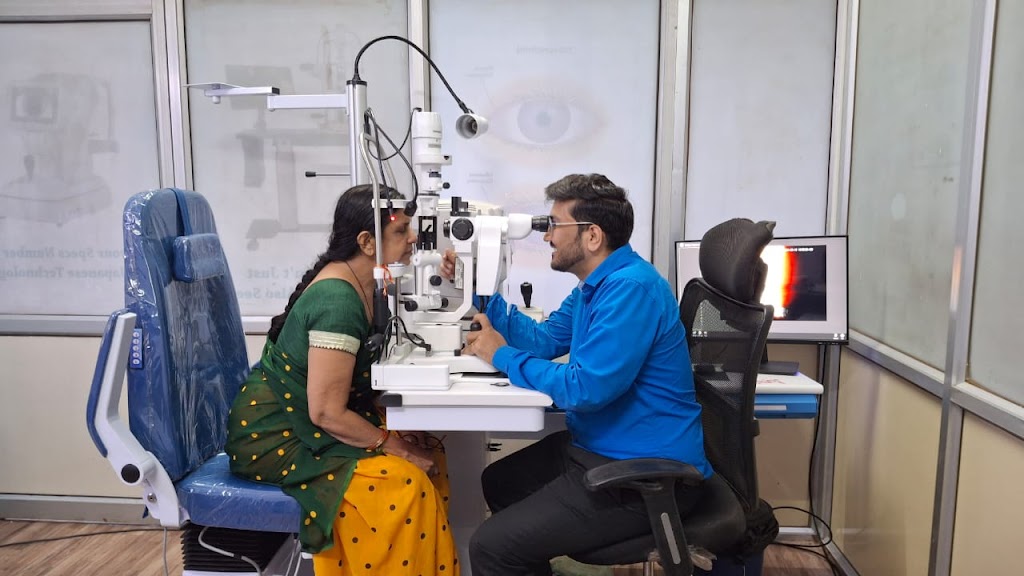 Dr Yash Hada Shah Eye Clinic
